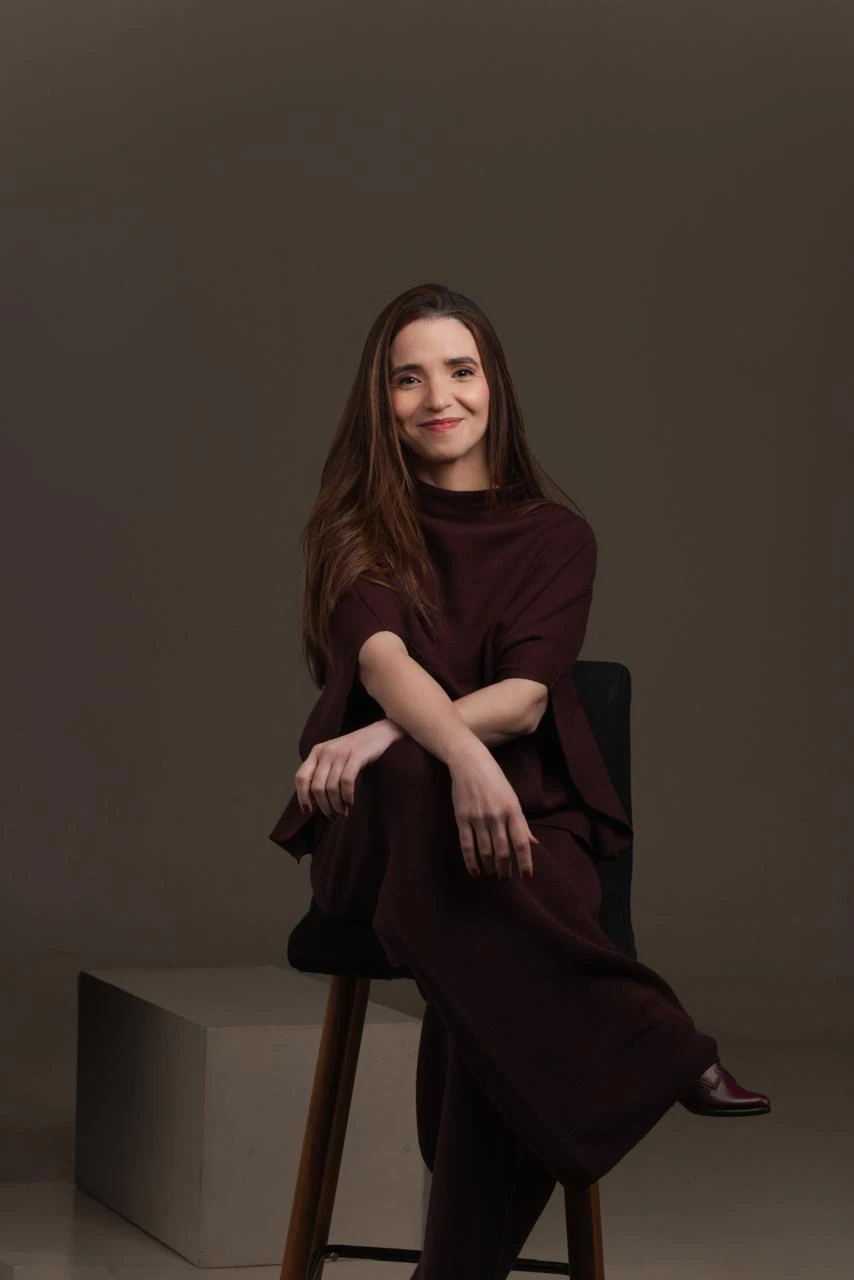 Dra. Angela Silvino